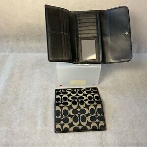 COACH Wallet Black & Grey Monogram Logo